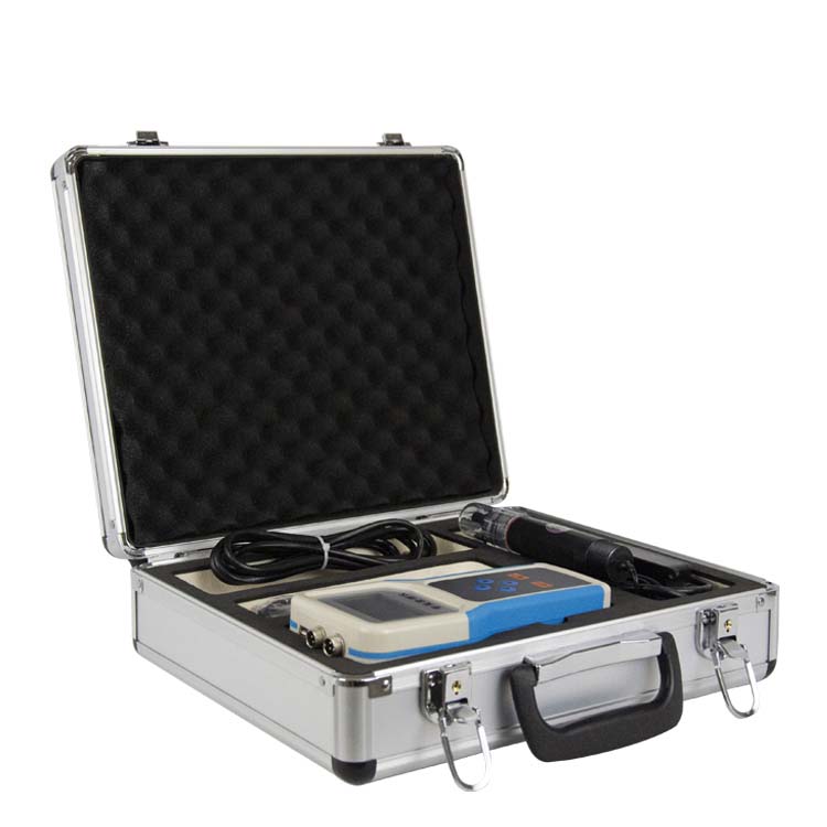 4G版土壤水分溫度鹽分電導(dǎo)率PH氮磷鉀測定儀